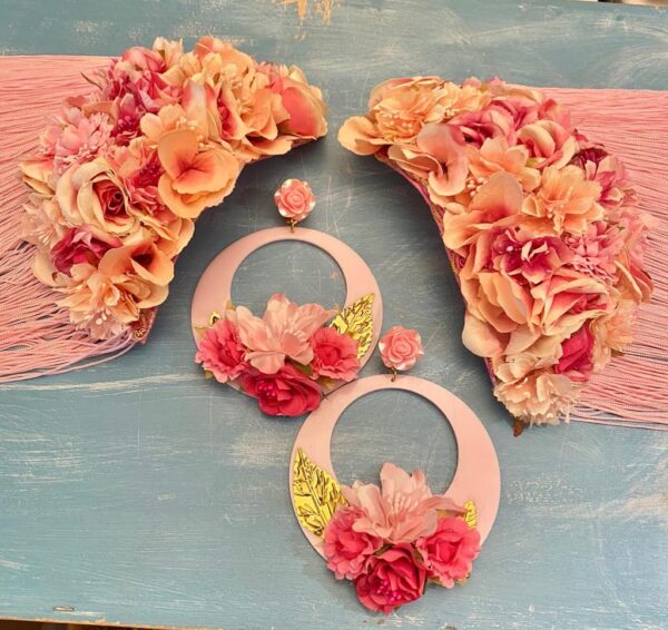 Conjunto de Hombreras y Pendientes a Juego color Rosa Pastel