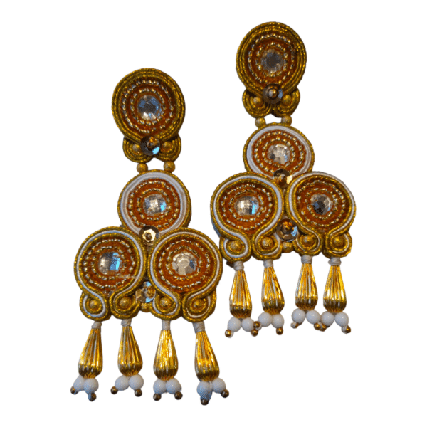 Pendientes de Soutache con Alamares Taurinos en Blanco y Oro
